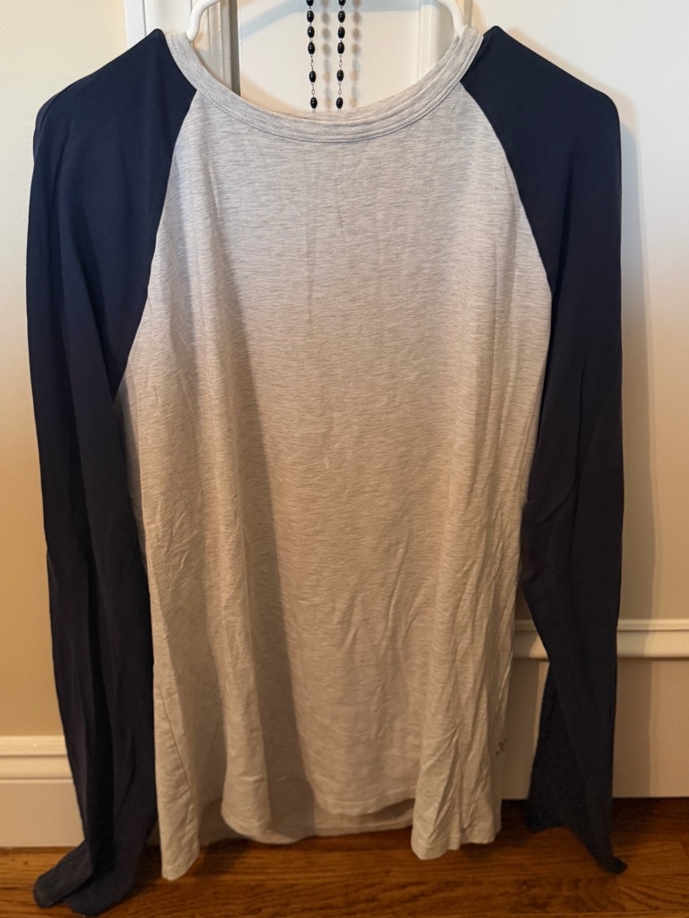 lululemon athletica Long Sleeve Raglan Tee in Light Gray and Navy